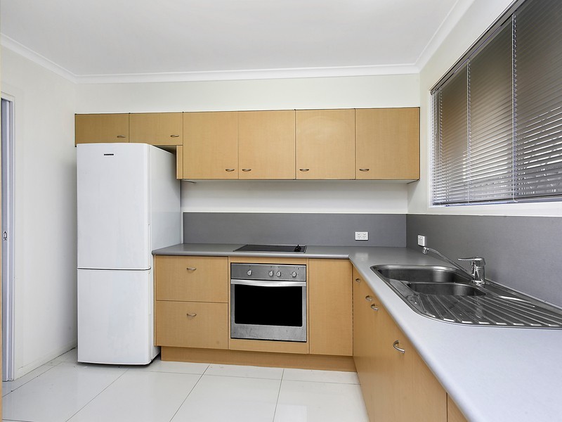 306 Ferry Road, Southport QLD 4215