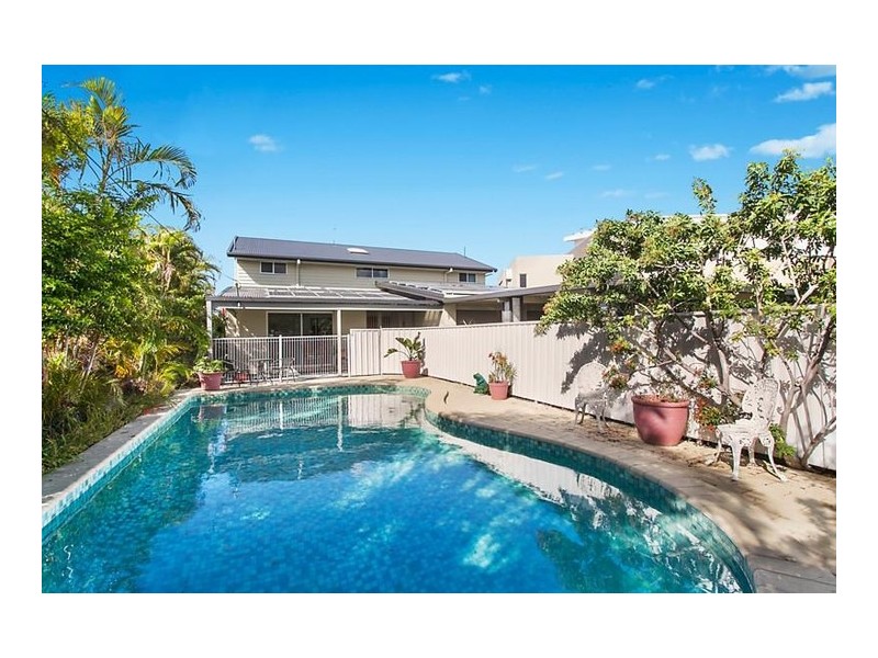 21 Inga Avenue, Bundall QLD 4217