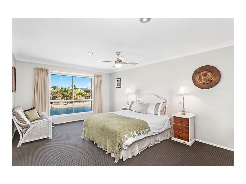 21 Inga Avenue, Bundall QLD 4217
