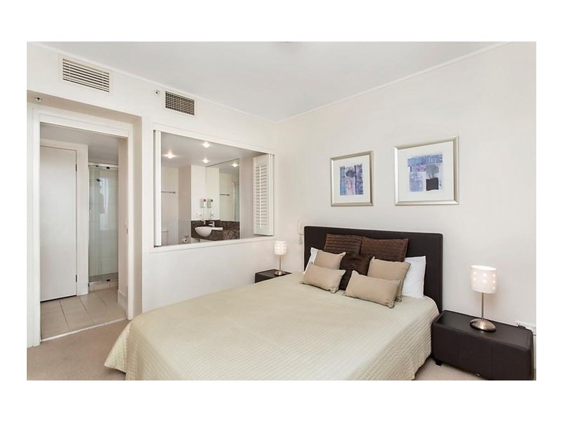 1904/2685 Gold Coast Highway, Broadbeach QLD 4218