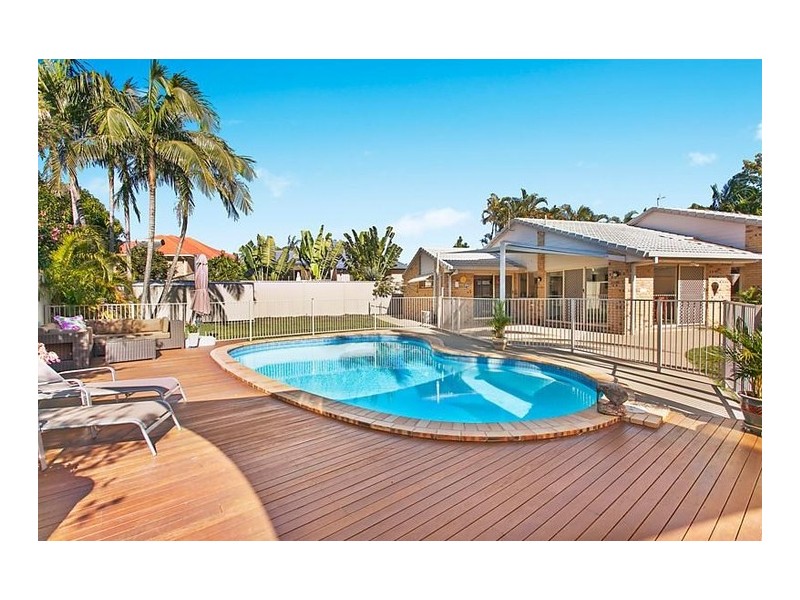 1 Cranbourne Court, Robina QLD 4226