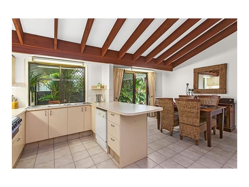 3 Kerria Crescent, Ashmore QLD 4214