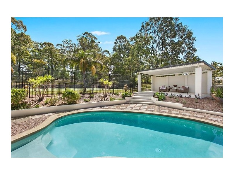 14 Eastern Court, Helensvale QLD 4212