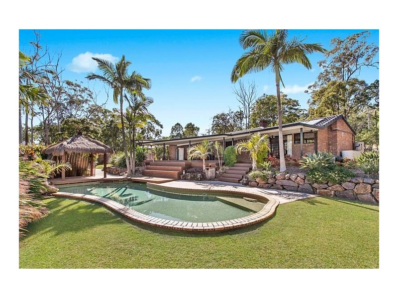 19 Uplands Drive, Parkwood QLD 4214