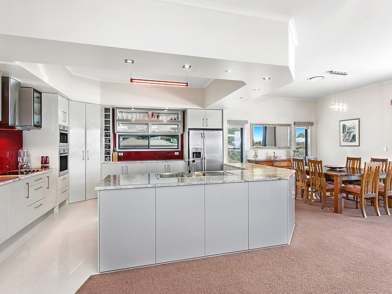 4 Koolang Crescent, Reedy Creek QLD 4227