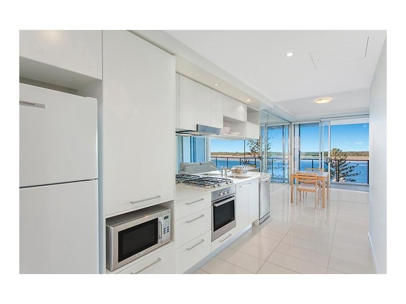 514/430 Marine Parade, Biggera Waters QLD 4216
