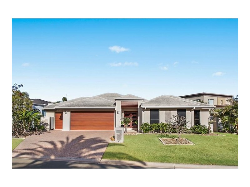 2857 Virginia Drive, Hope Island QLD 4212