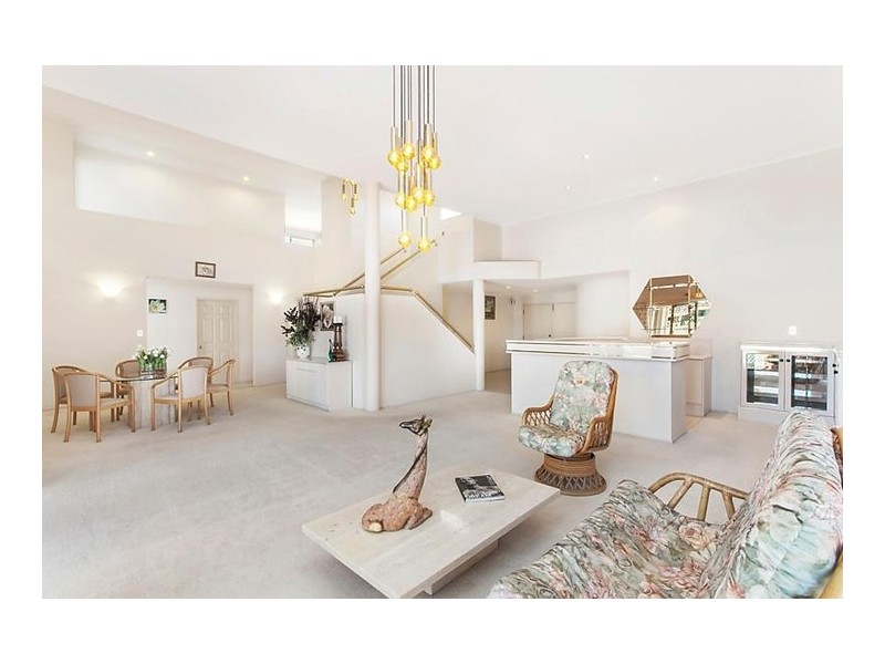 27/131 Morala Avenue, Runaway Bay QLD 4216