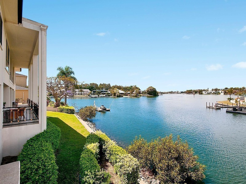 34 Kookaburra Court, Sorrento QLD 4217