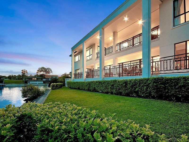 34 Kookaburra Court, Sorrento QLD 4217