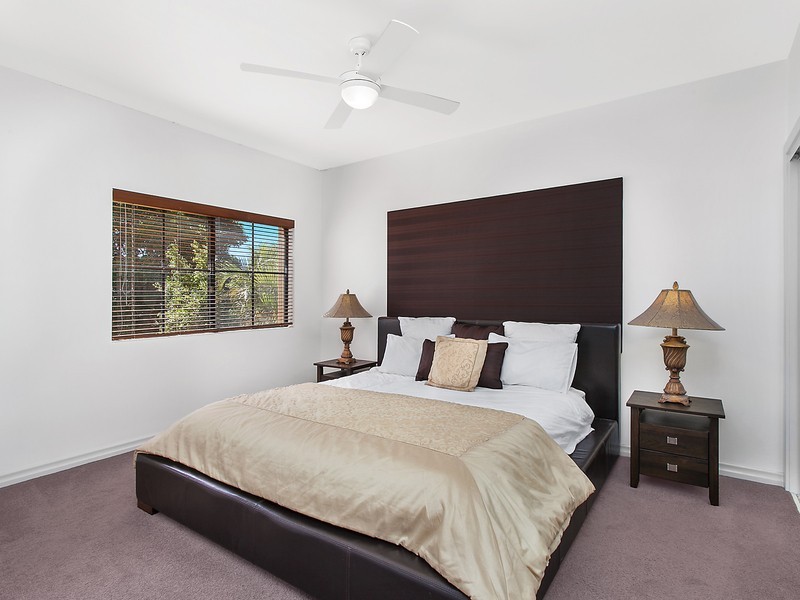 3267 Palladian Drive, Hope Island QLD 4212