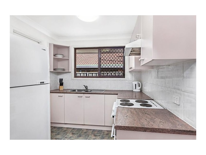 1/10 West King Lane, Southport QLD 4215