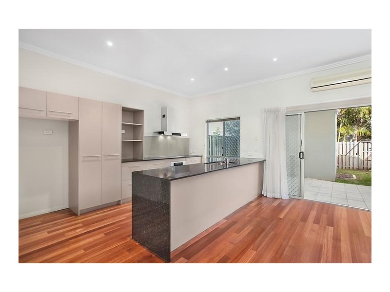 2/21 Bayswater Avenue, Varsity Lakes QLD 4227