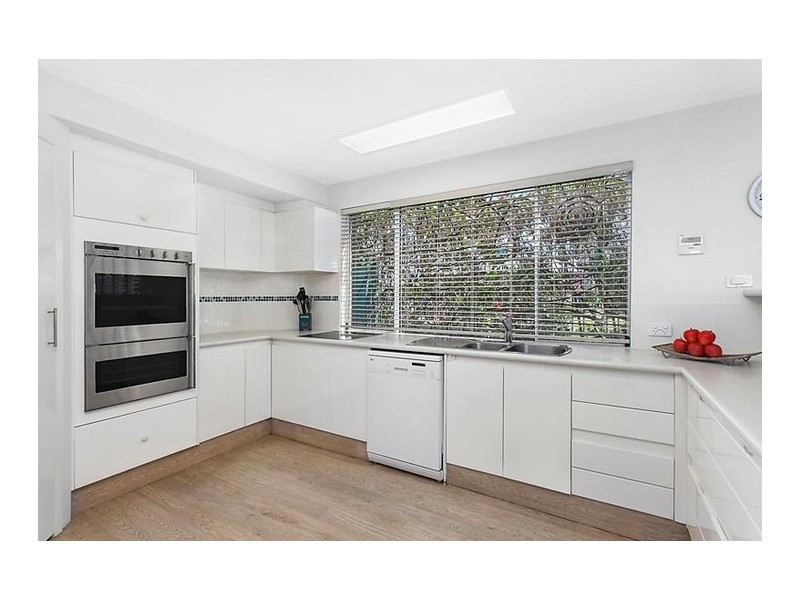 109 Jefferson Lane, Palm Beach QLD 4221