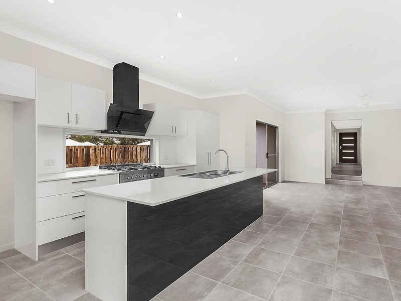 1 Conjola Crescent, Upper Coomera QLD 4209