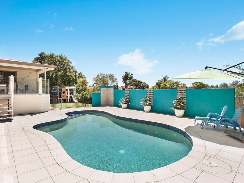15 Reed Street, Ashmore QLD 4214