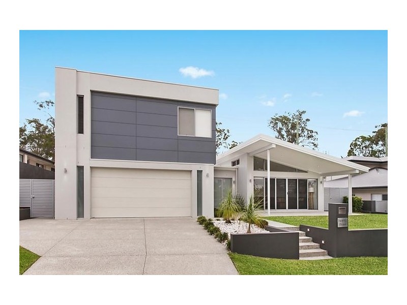 23 Canada Place, Arundel QLD 4214