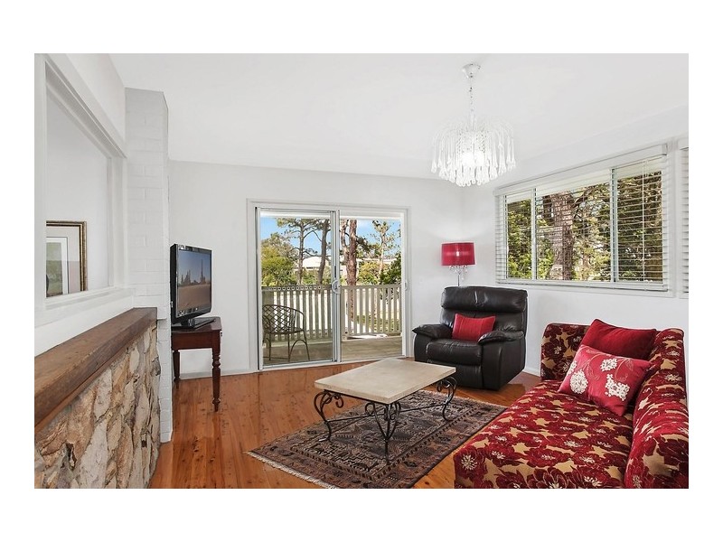 45 Allambi Avenue, Broadbeach Waters QLD 4218