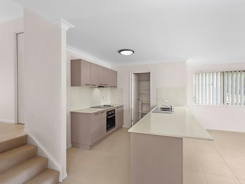 7 Golden Grove Boulevard, Reedy Creek QLD 4227