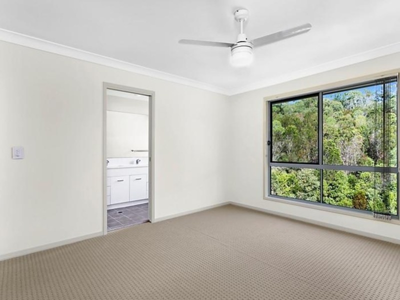 7 Golden Grove Boulevard, Reedy Creek QLD 4227