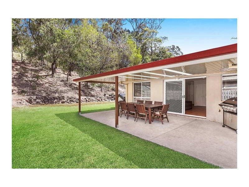 18 Winslow Court, Oxenford QLD 4210