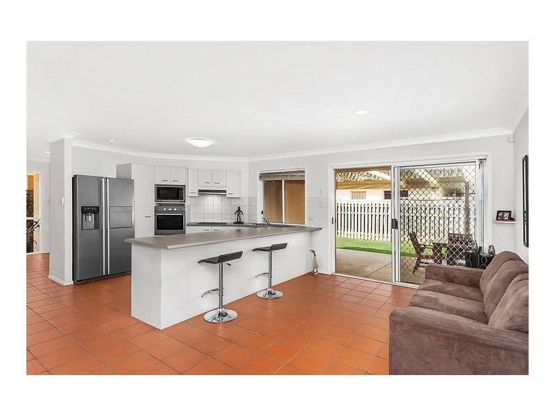 18 Winslow Court, Oxenford QLD 4210