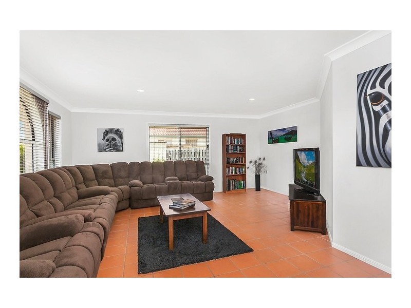 18 Winslow Court, Oxenford QLD 4210