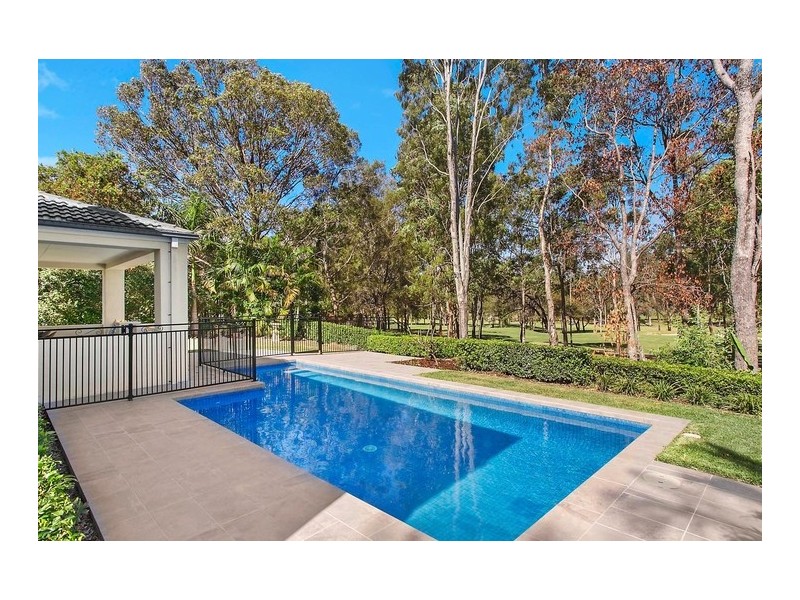 71 Chichester Drive, Arundel QLD 4214