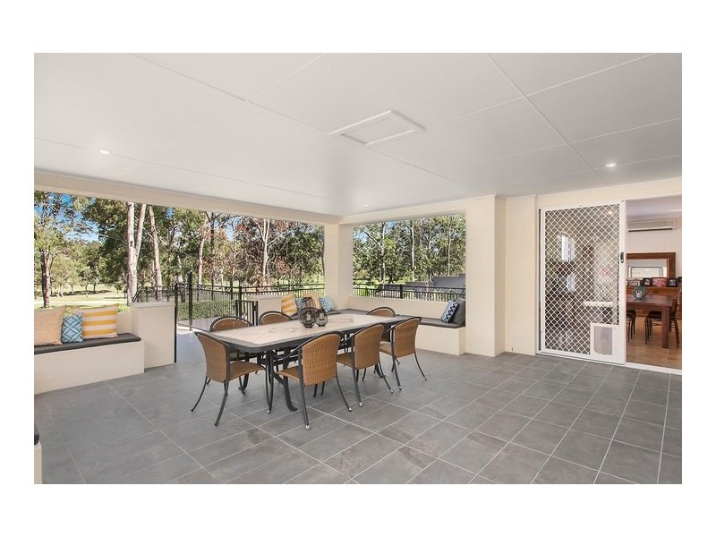 71 Chichester Drive, Arundel QLD 4214
