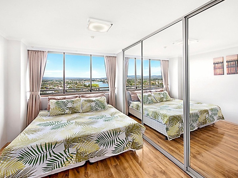 66/2940 Gold Coast Highway, Surfers Paradise QLD 4217