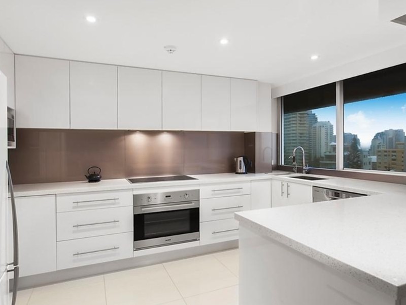 25/3494 Main Beach Parade, Main Beach QLD 4217