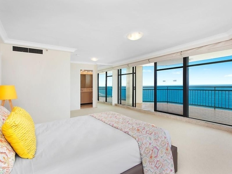 151/80 The Esplanade, Surfers Paradise QLD 4217