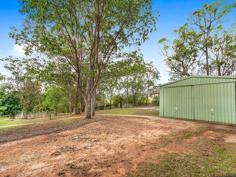 7 Uplands Drive, Parkwood QLD 4214