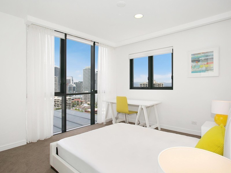 44/49 Broadbeach Boulevard, Broadbeach QLD 4218