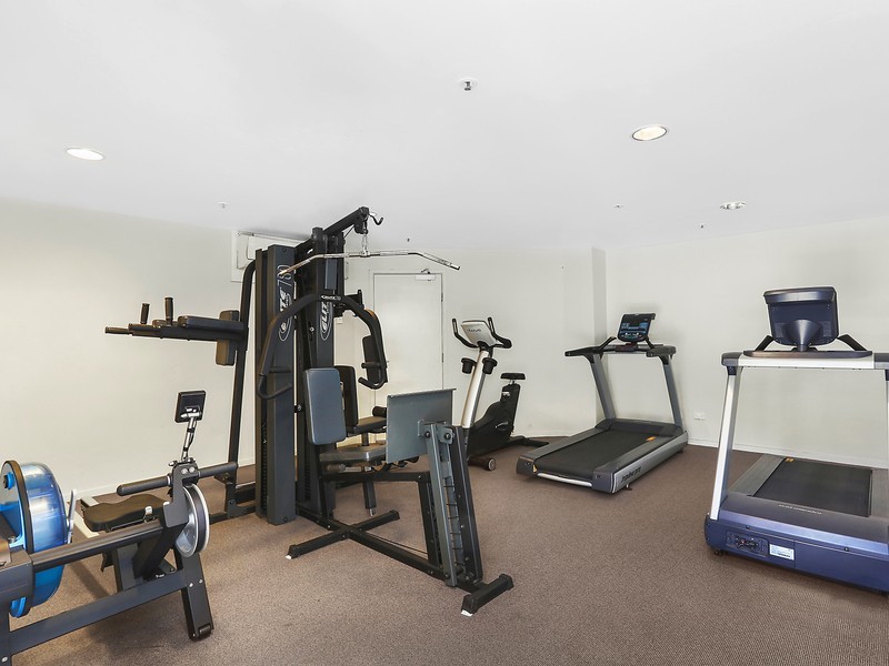 331/21 Cypress Avenue, Surfers Paradise QLD 4217