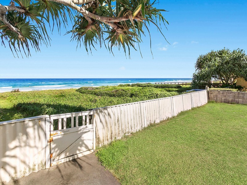 151 Hedges Avenue, Mermaid Beach QLD 4218