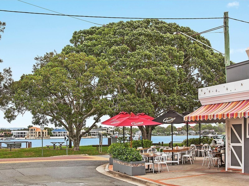 7B Paradise Place, Surfers Paradise QLD 4217