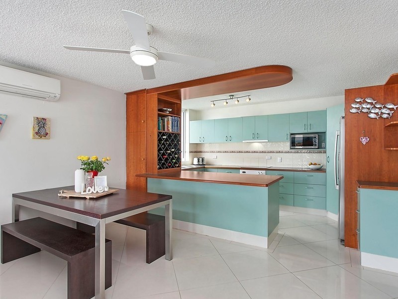 8/28 Riverview Parade, Surfers Paradise QLD 4217