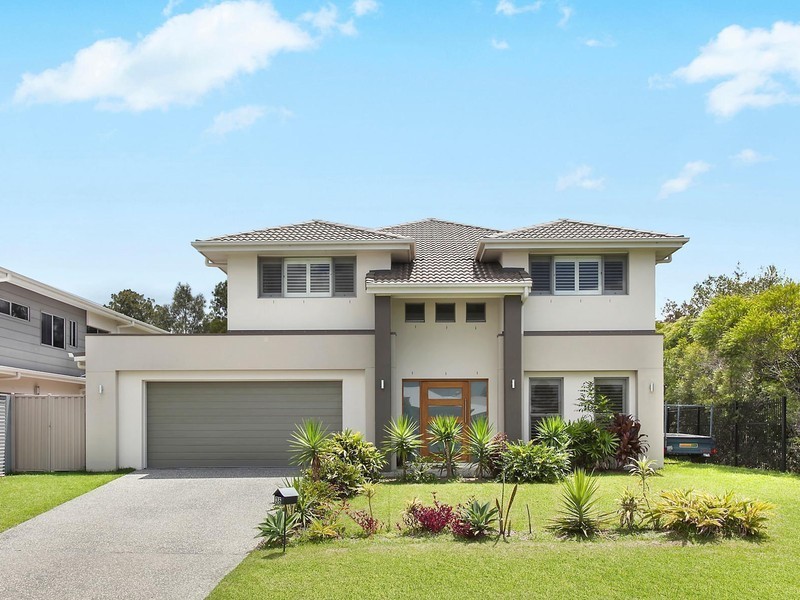 36 Rhodium Crescent, Hope Island QLD 4212