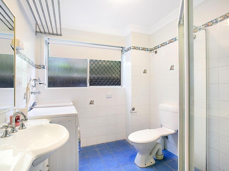 2/26 Cronin Avenue, Main Beach QLD 4217