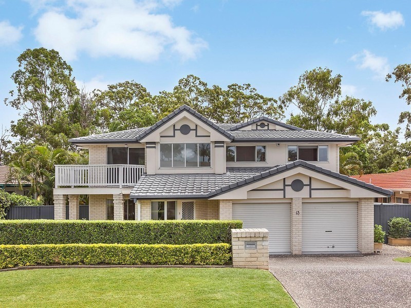 13 Desert Falls Crescent, Parkwood QLD 4214