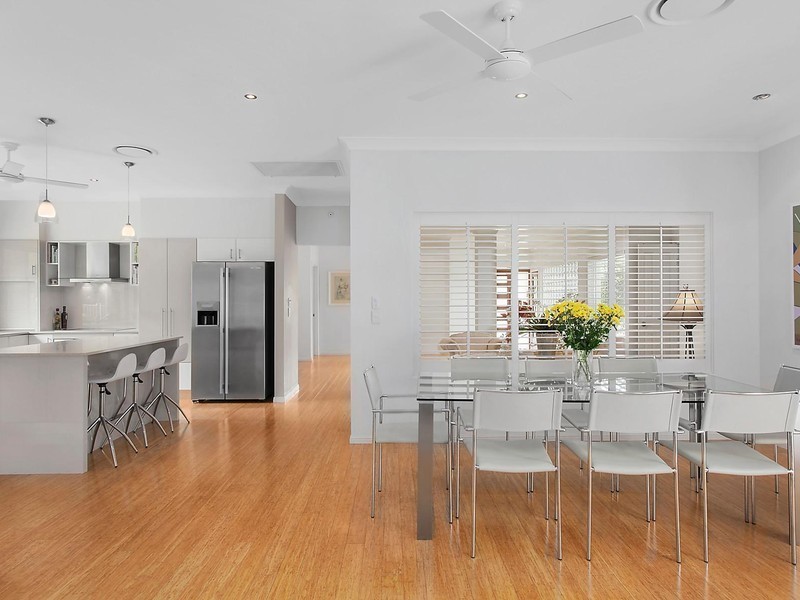 64 Riverdowns Crescent, Helensvale QLD 4212