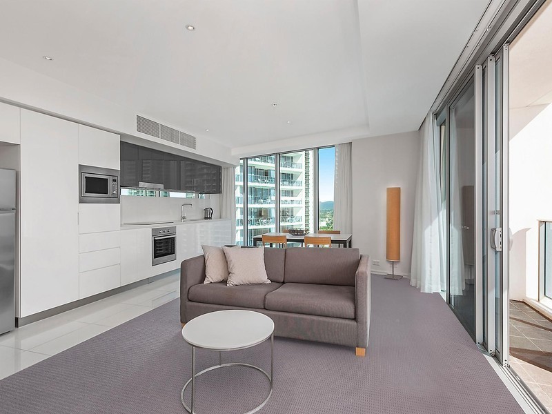 22601/3113 Gold Coast Highway, Surfers Paradise QLD 4217