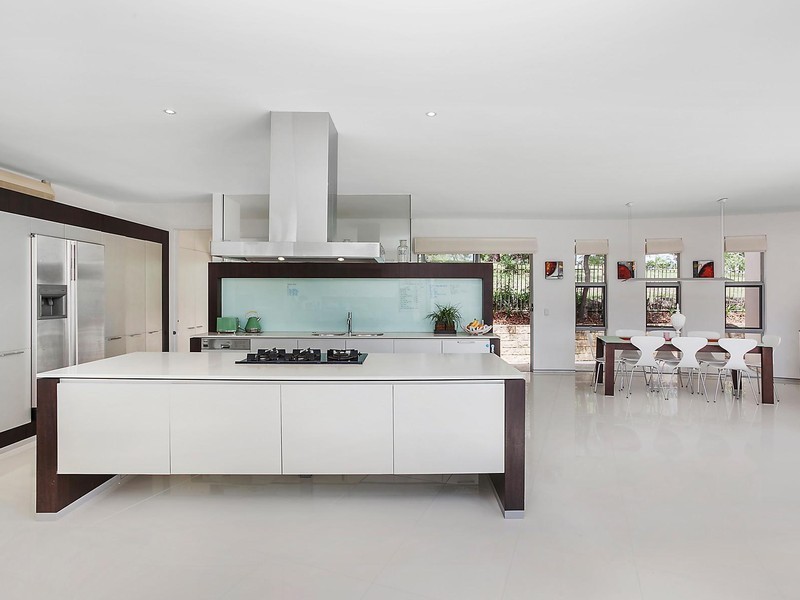 49 Canada Place, Arundel QLD 4214