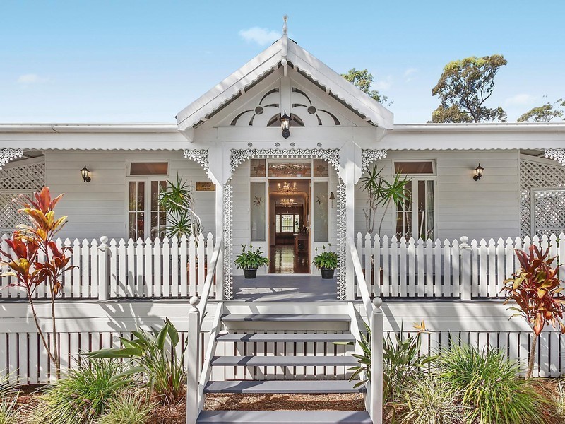 2 Jack Nicklaus Way, Parkwood QLD 4214