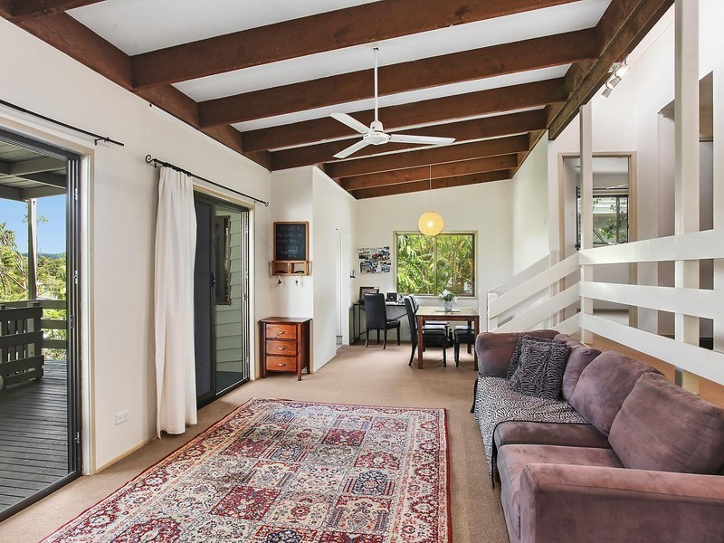 61 Ware Drive, Currumbin Waters QLD 4223