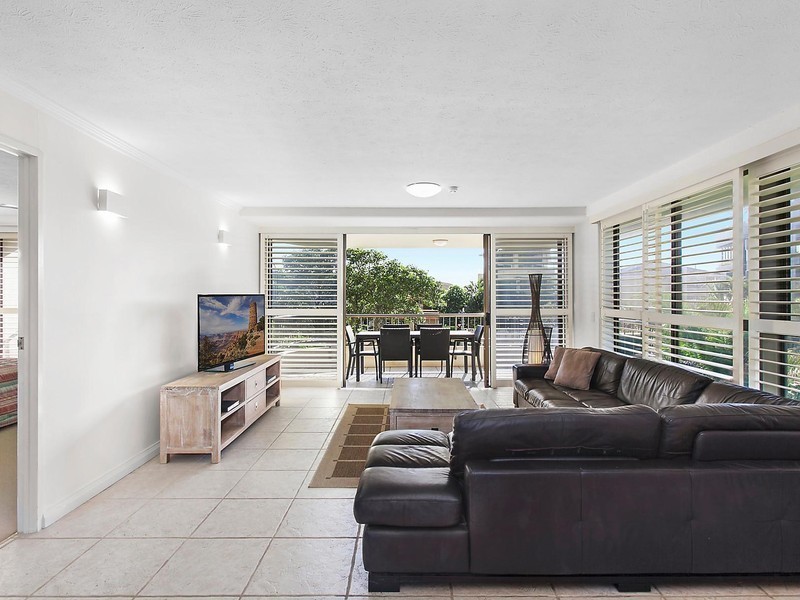 6/3532 Main Beach Parade, Main Beach QLD 4217