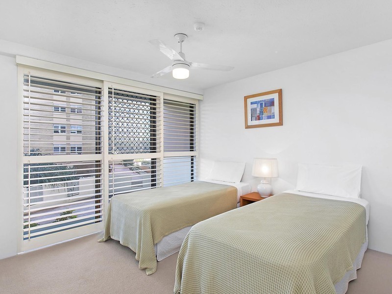 6/3532 Main Beach Parade, Main Beach QLD 4217