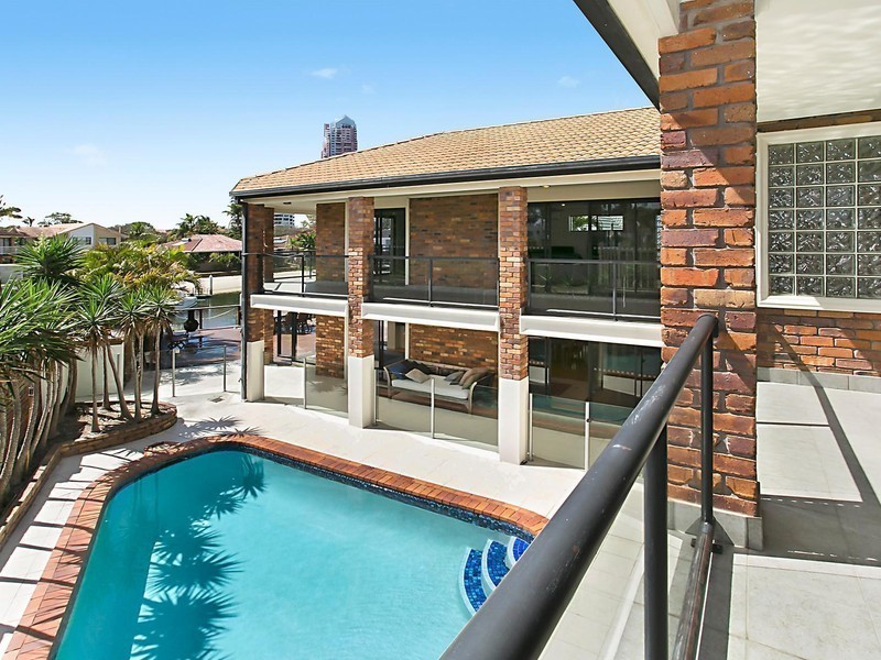 5 Buccaneer Court, Paradise Waters QLD 4217