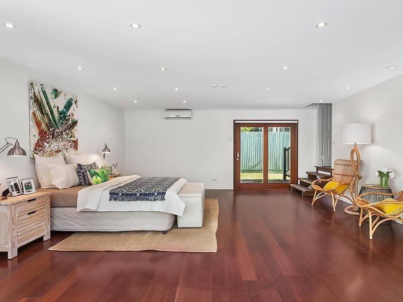4A Harris Street, Labrador QLD 4215